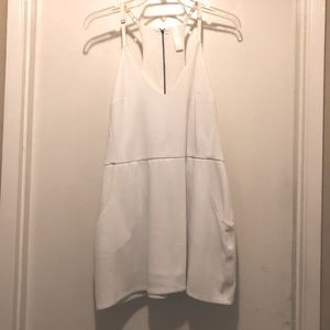 Cream shorts jumper⚡️ DONATED TO CHARITY